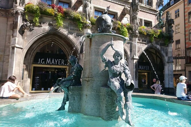 Best of Munich Electric Bike Tour - Siegestor and Odeonsplatz: monuments, memory, and scale