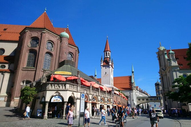 Best of Munich Electric Bike Tour - The Führerbau stop: history you can’t ignore, on a bright city street