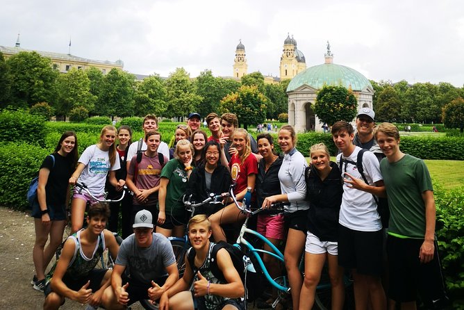 Classic Mike's Bike Tour daily @ 11.30 incl Beer Garden & Surfers - Getting oriented at Marienplatz (and why it matters)