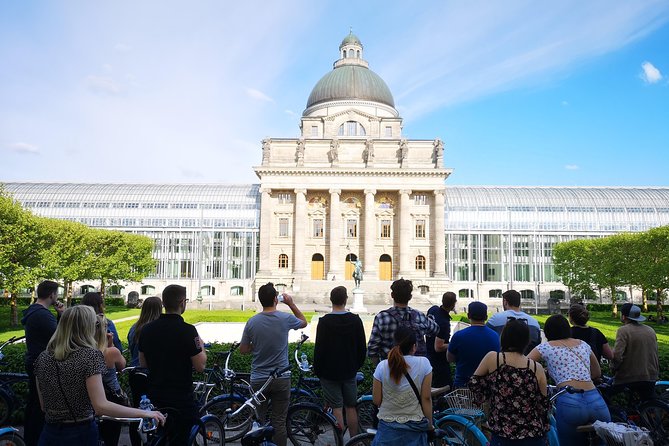 Classic Mike's Bike Tour daily @ 11.30 incl Beer Garden & Surfers - The route: old Munich, royal Munich, then park Munich