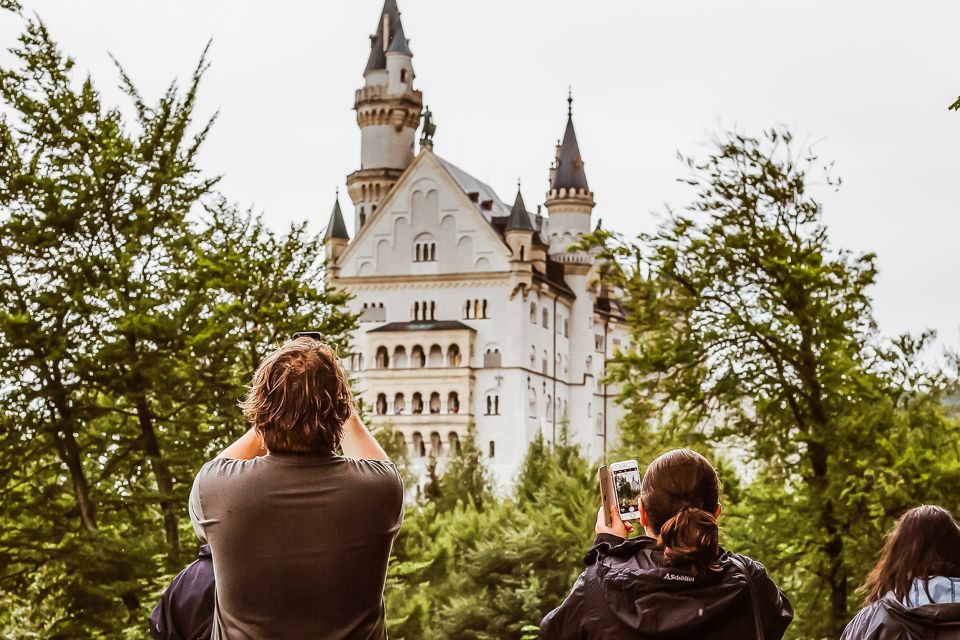 From Munich: Neuschwanstein Castle Full-Day Trip - Hohenschwangau and Schwangau: The Calm Before the Castle