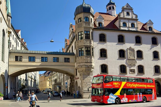 Hop-On Hop-Off Tour CitySightseeing Munich - Schwabing stops like Siegestor and Leopoldstraße: where Munich feels more local
