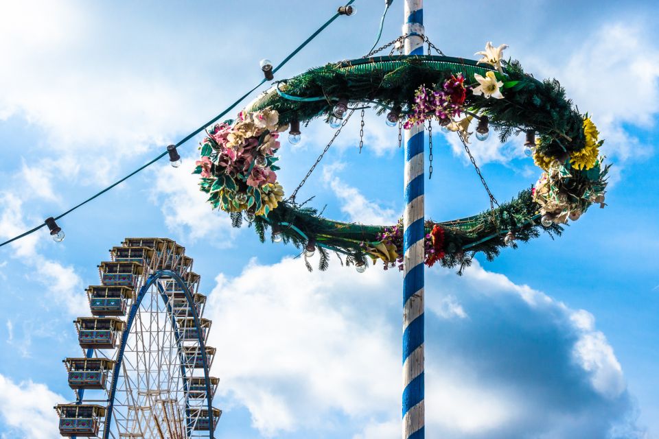 München: Oktoberfest Experience and Lunch in Tent - Meeting at Goetheplatz: Starting Oktoberfest Without the Chaos