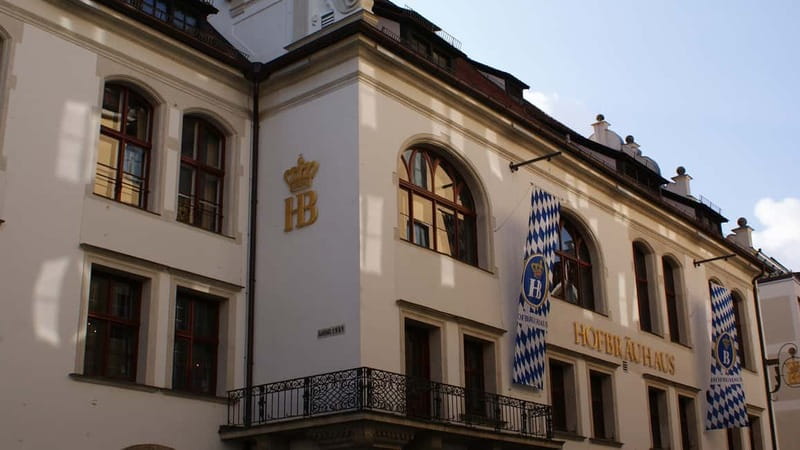 Munich and Nazi History Combination Day Tour Small Group - Marienplatz lunch break: where you catch your breath and plan your next steps