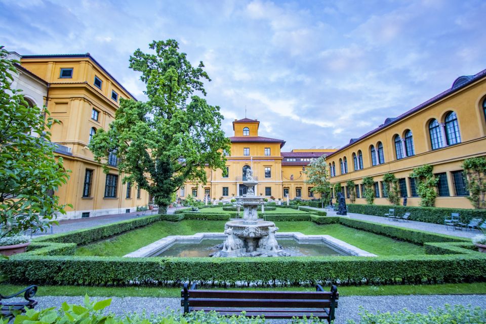 Munich: Capture the most Photogenic Spots with a Local - How This 90-Minute Munich Photo Tour Helps Your Pictures (and Your Day)