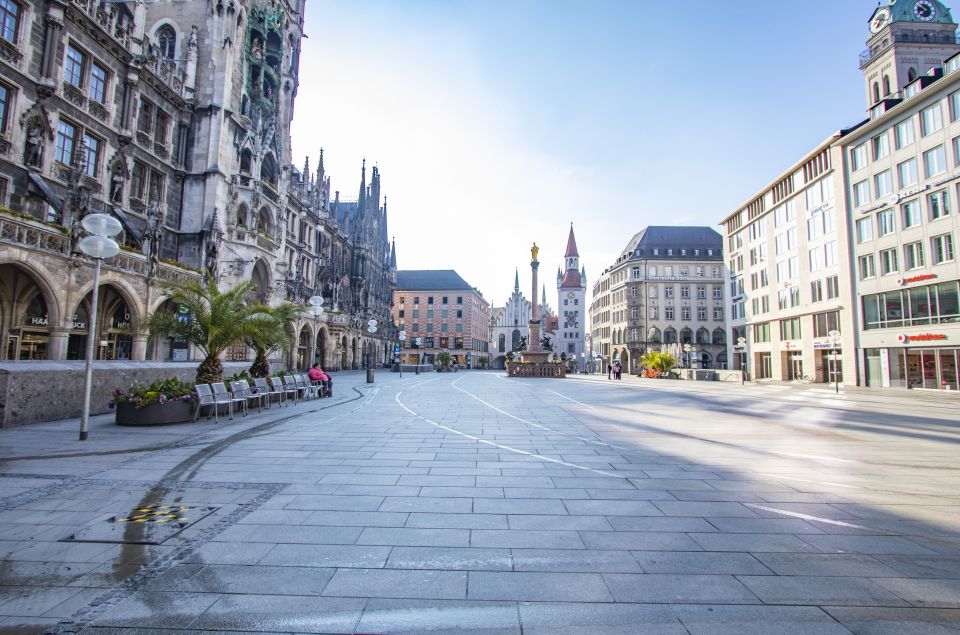 Munich: Capture the most Photogenic Spots with a Local - Practical Packing and Timing Tips for Better Photos