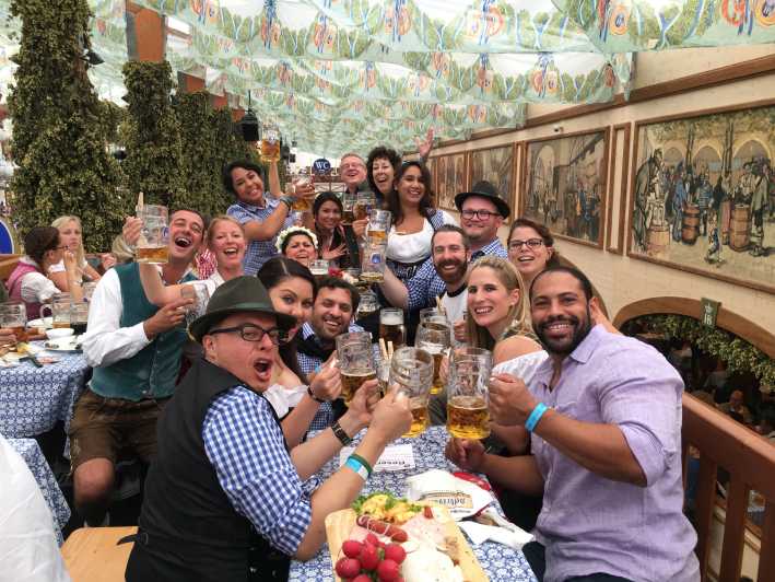 Munich Oktoberfest All-Inclusive Tour - Guides make or break it: Roberto’s impact and the Scottish touch