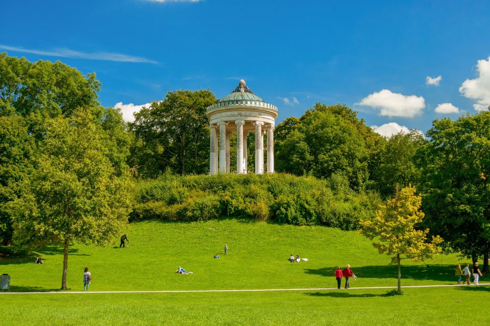 Munich: Old Town Walking Tour - Guide quality: why names you might hear keep popping up