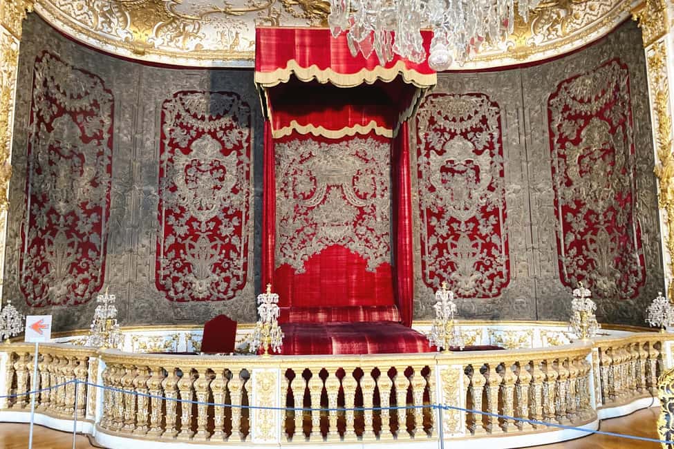 Munich: Residenz Museum Tickets and 2,5-hour Guided Tour - What happens in the 2.5 hours: the route that gives you the most payoff