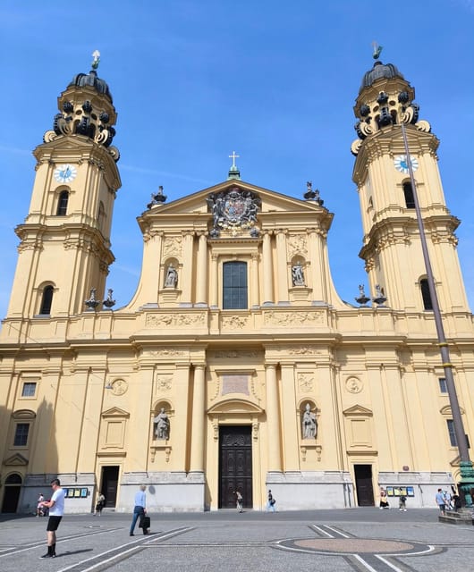 Munich: Walking tour of the old town with all your senses - Unequal height towers and eight church clocks: why you’ll keep looking up