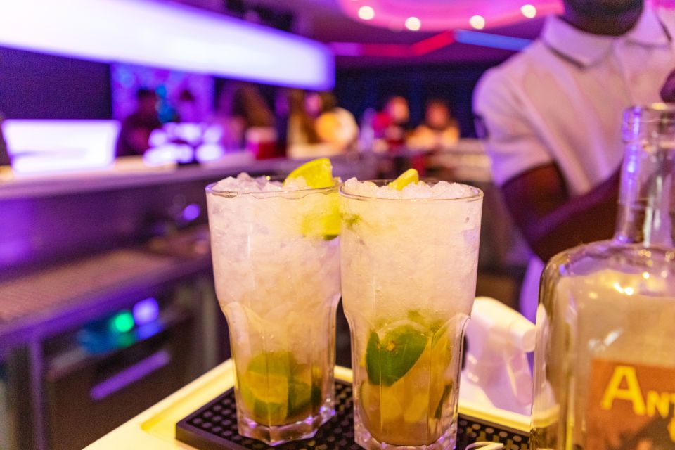 Munich's Original Pub Crawl - The Real Benefit: making friends without forcing it