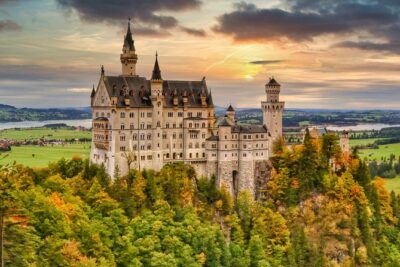 Neuschwanstein Castle Skip-the-Line Private Tour for Groups - Starting in Munich: pickup at 8:30 and how it affects your day