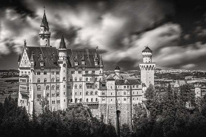 Neuschwanstein Castle Skip-the-Line Private Tour for Groups - When to book and how far ahead to plan