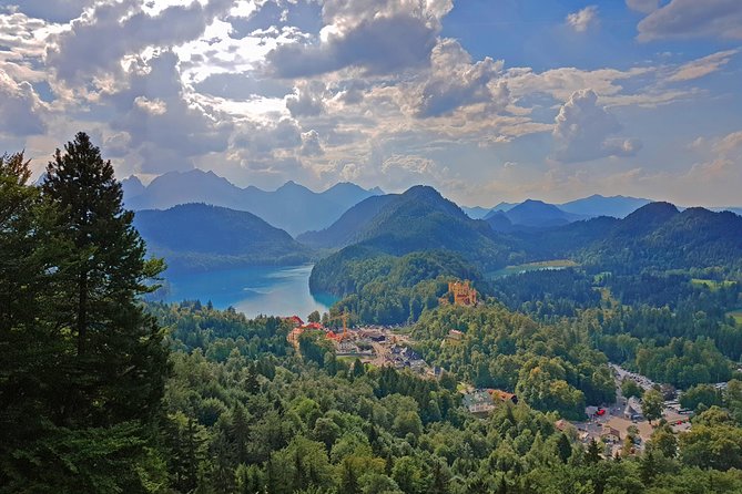 Neuschwanstein Castle Tour from Munich - Stop 2: Schloss Neuschwanstein Guided Visit (Plus the Disneyland Connection)