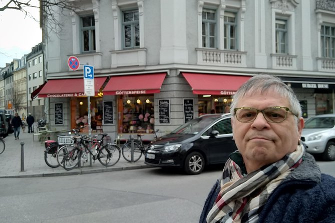 Paul's Private Tour in Munich old City - Starting at Karlstor, ending at Odeonsplatz (and what that means)