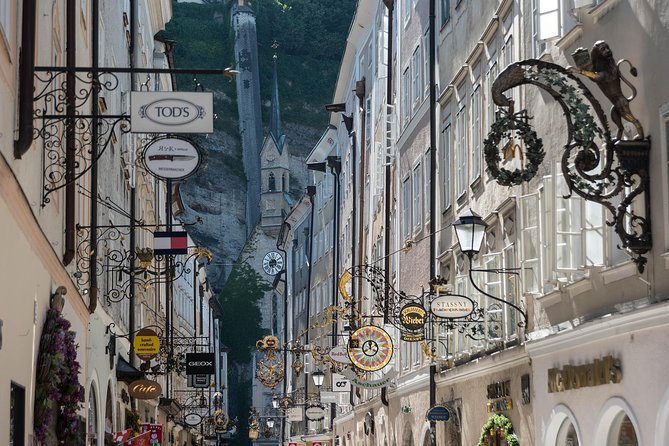 Private Transfer from Munich to Salzburg, English-speaking driver - Who should book this (and who might prefer something else)