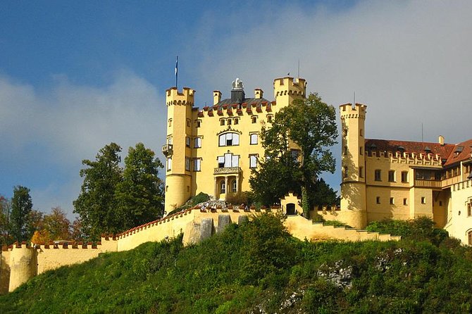 Skip-the-Line Neuschwanstein Castle Tour from Munich - Neuschwanstein tickets without the line drama