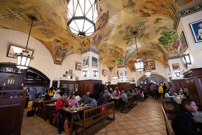 Third Reich Walking Tour Munich - English storytelling, smart pacing, and questions that don’t get brushed off