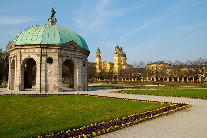 Third Reich & WWII Walking Tour - Stop at Königsplatz: where rallies turned politics into spectacle