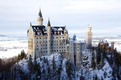Winter Tour to Neuschwanstein Castle from Munich - Oberammergau by Coach: Lüftlmalerei Without the Detour